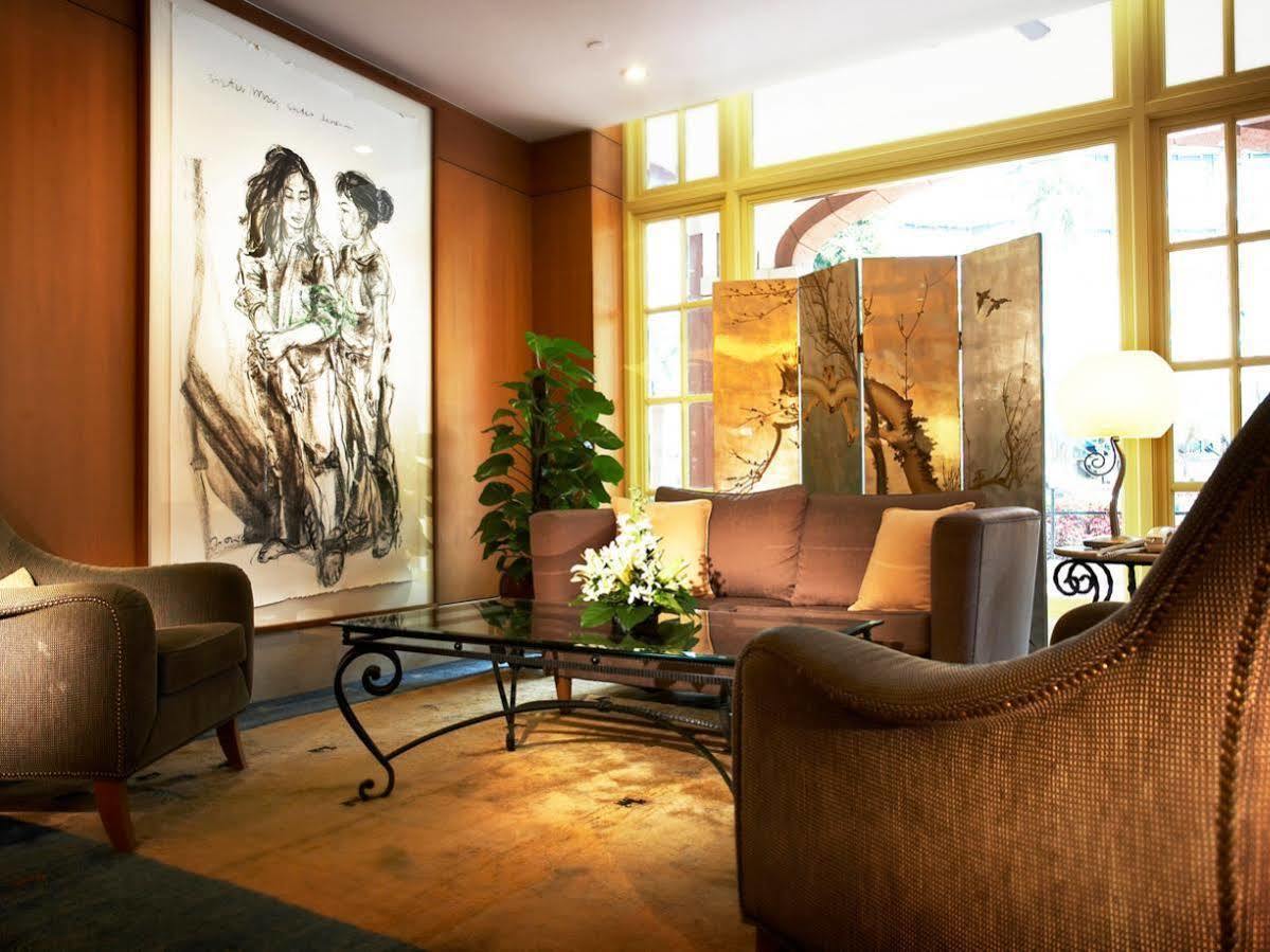 Fraser Place Robertson Walk Singapore Ngoại thất bức ảnh The lobby of the hotel